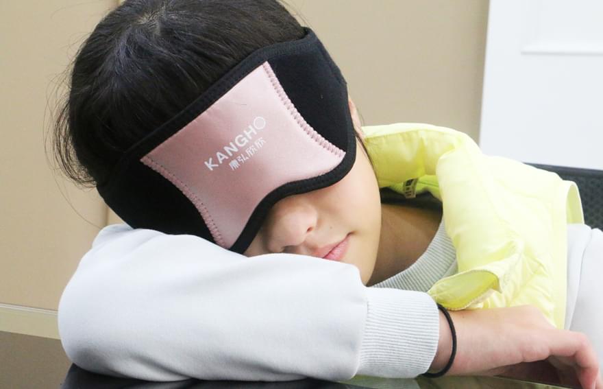 小学生婷婷使用光能波护眼仪的反映 小学生婷婷使用光能波护眼仪的反映